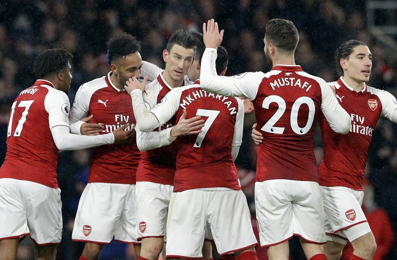 ПЛ: Рапсодија Арсенала, Ситију само бод, Стерлингов промашај сезоне, Санчез стрелац у тријумфу Јунајтеда